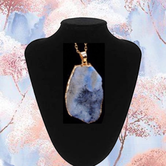 Jewelry - BOHEMIAN STYLE NECKLACE & PENDANT BLUE